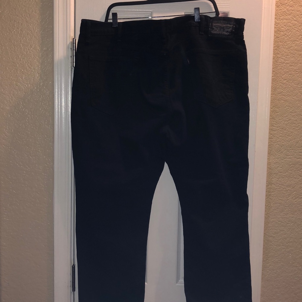 LEVI JEANS